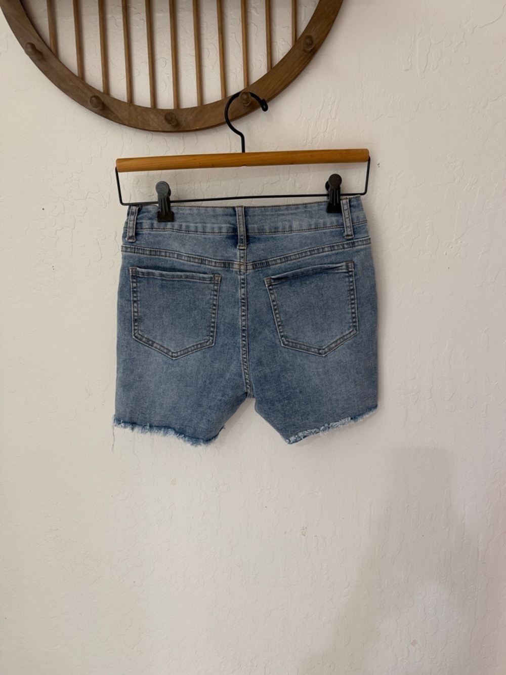 Jeans Distressed Stretchy Shorts Small NWOT - Picture 2 of 3